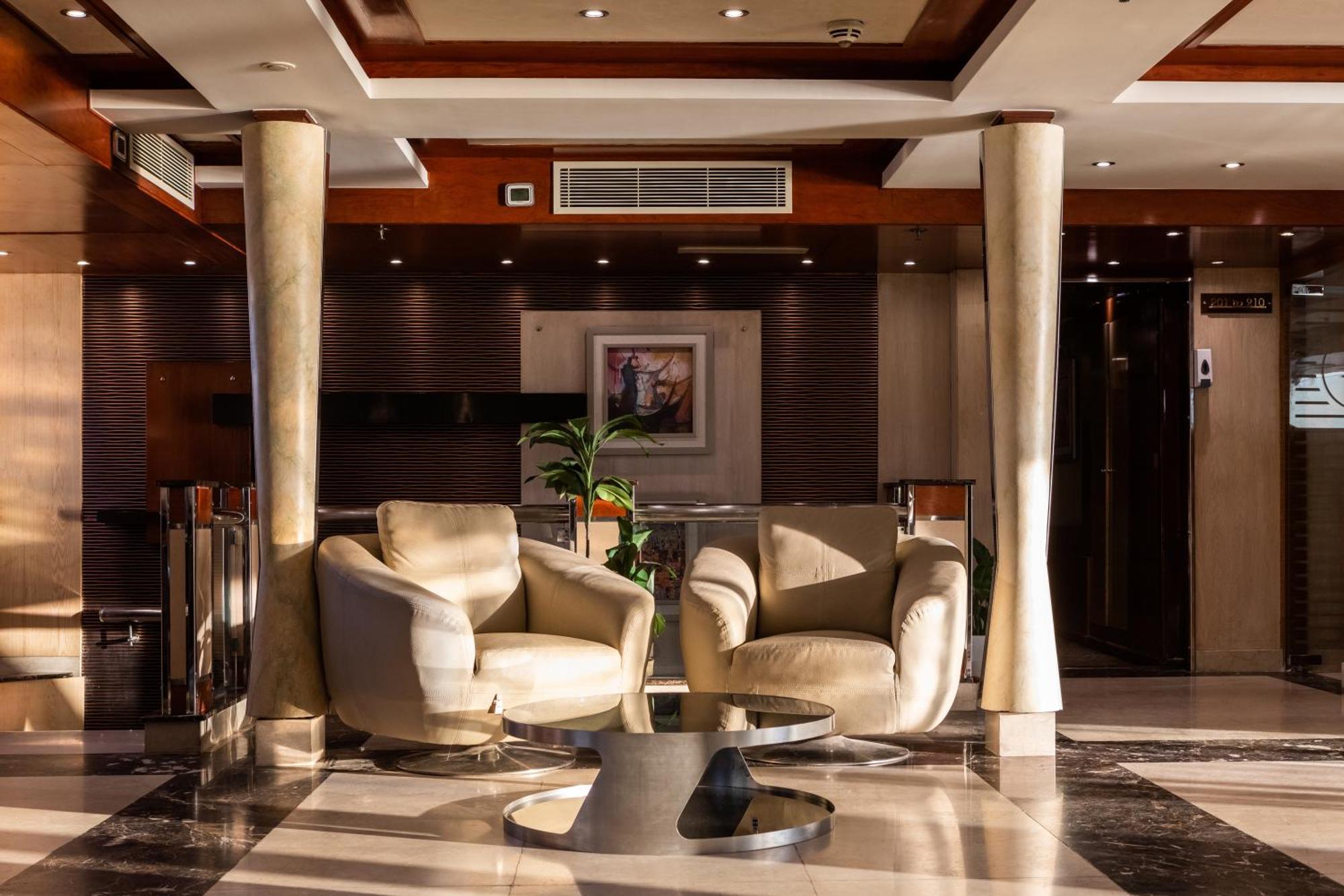 M/S Esmeralda Nile Cruise - 4 Or 7 Nights From Luxor Each Monday And 03 Nights From Aswan Each Friday Екстериор снимка
